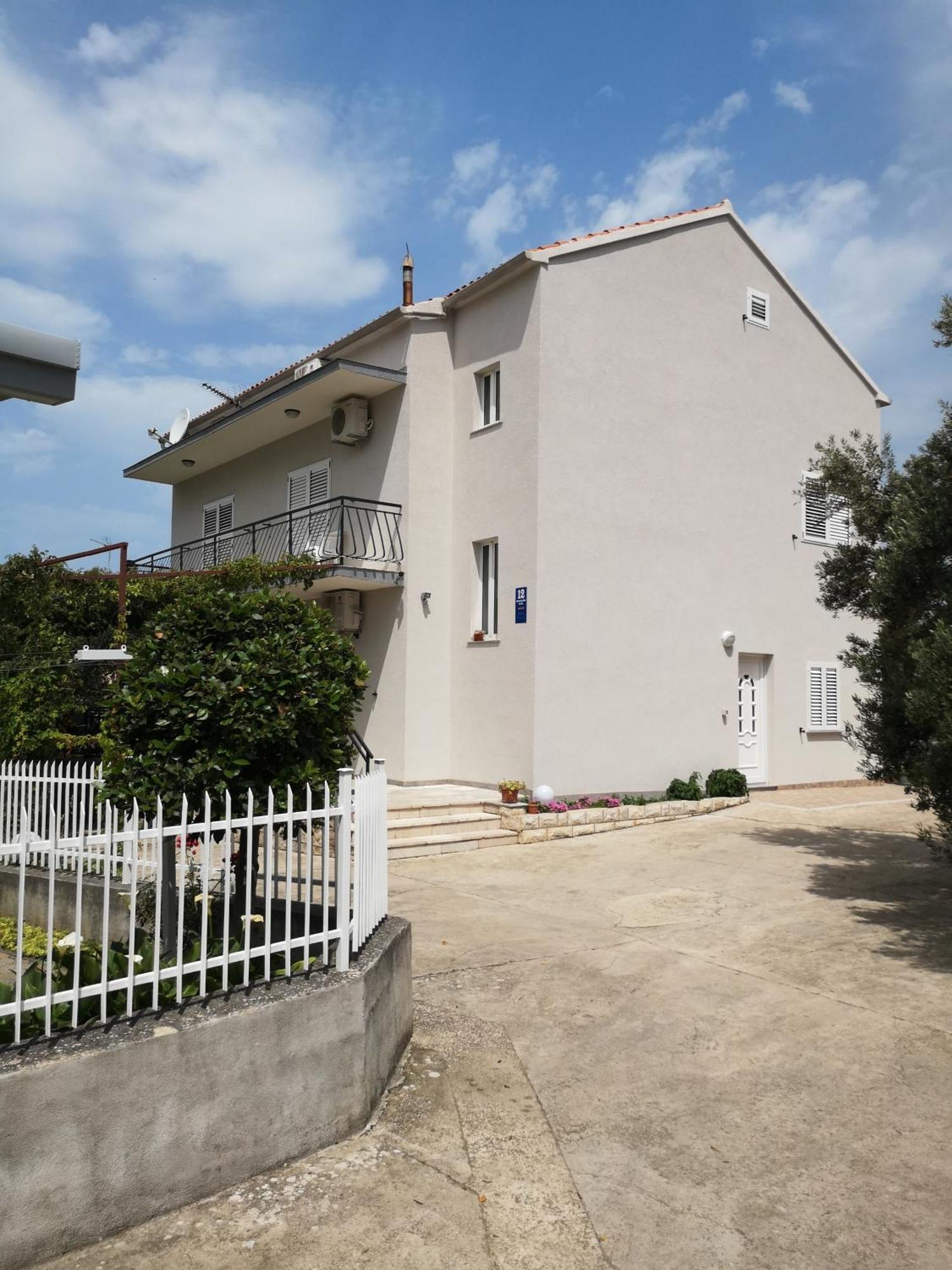 Apartments Govic ザボリッチ エクステリア 写真