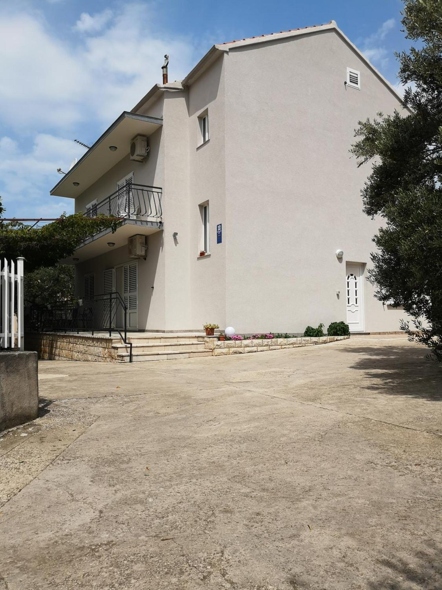 Apartments Govic ザボリッチ エクステリア 写真